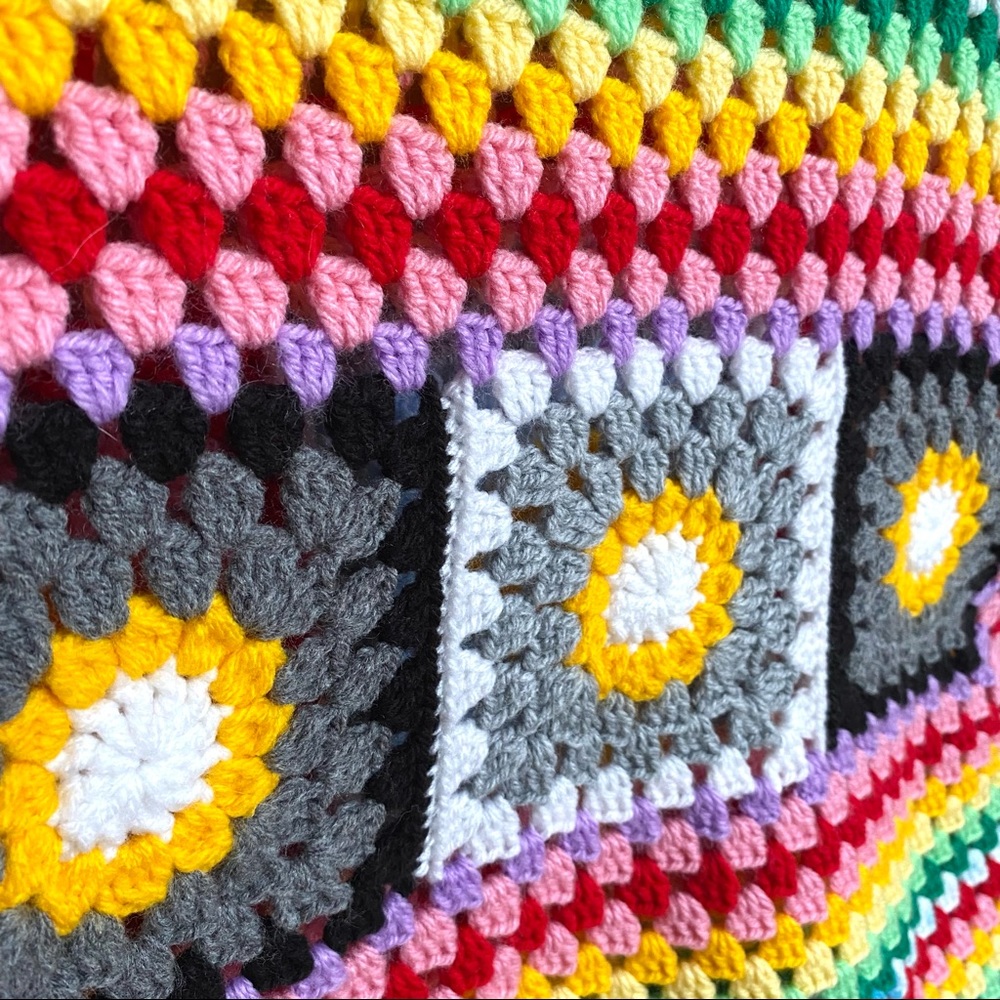 Handmade Crochet Granny Square Rainbow Daisy Sweater Vest Mock Neck Red Trim - Picture 5 of 7